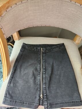 Free People Denim Mini Skirt Charcoal Black (Faded)  Stretchy Zip-Small Minimal
